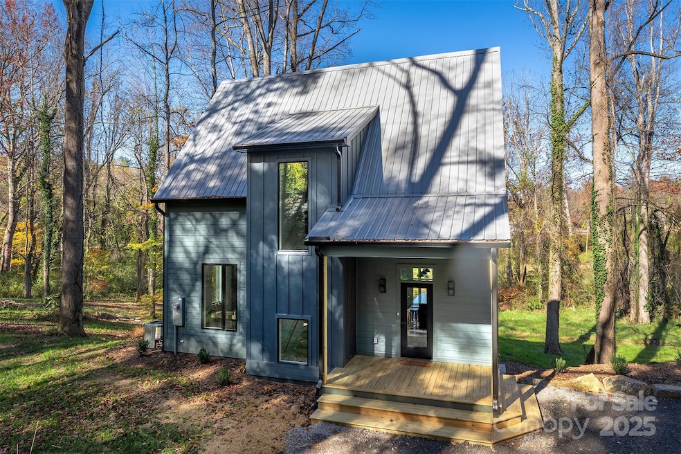 Front of house - welcoming, covered front porch 
