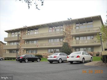 1814 Fairway Dr unit 316, Basye, VA 22810 - photo 1