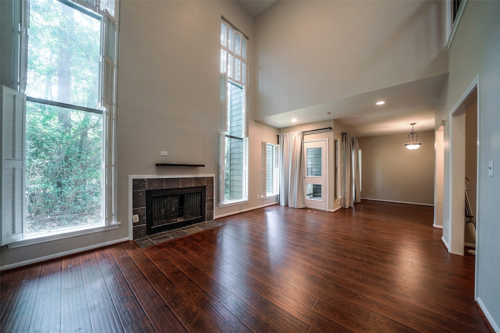 256 Sugarberry Cir, Houston, TX 77024 - photo 1