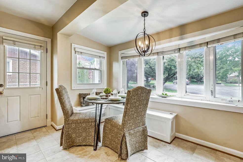 3610 Sandy Ct, Kensington, MD 20895 - photo 1