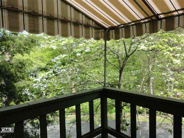 26 Hills Ln, Westport, CT 06880 - photo 1