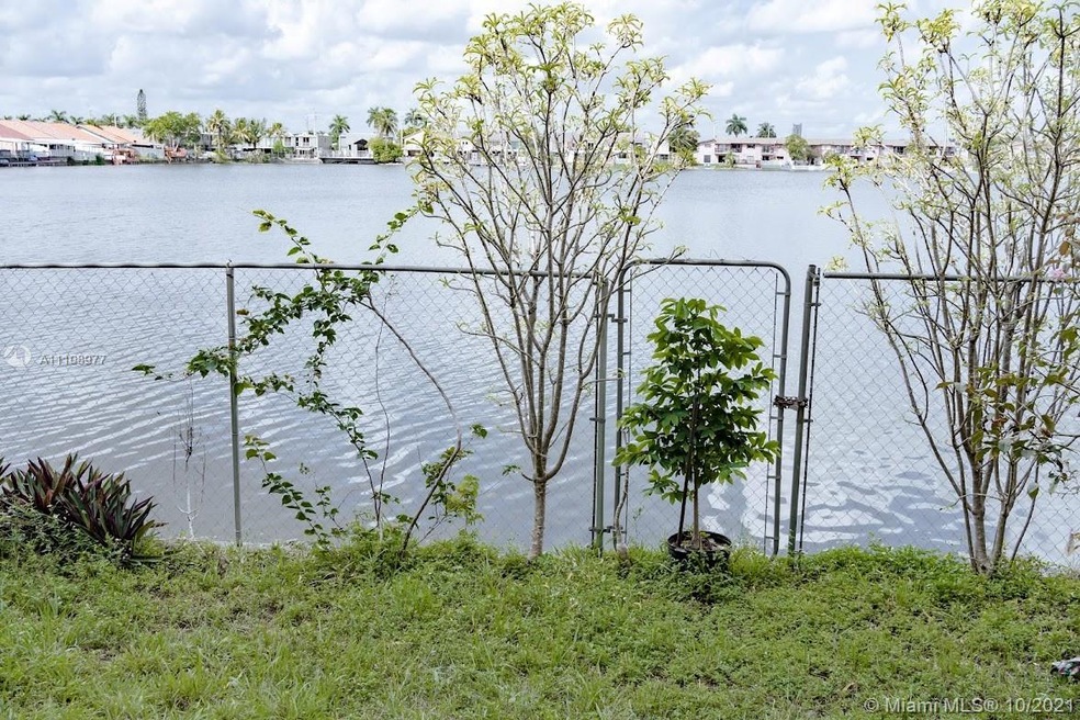 5650 W 26th Ct unit 105, Hialeah, FL 33016 - photo 1