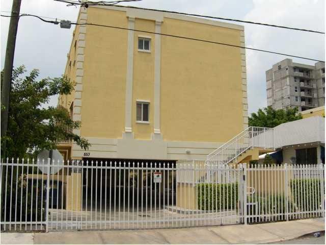 853 SW 2nd St unit 5, Miami, FL 33130 - photo 1