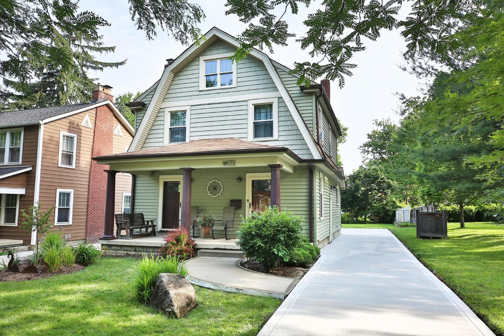194 E Dunedin - All Updated for You!