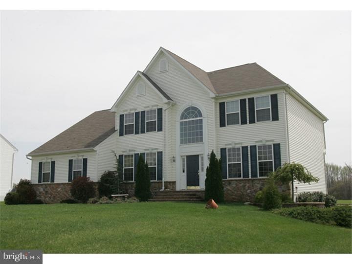 733 Farmhouse Rd, Mickleton, NJ 08056 - photo 1