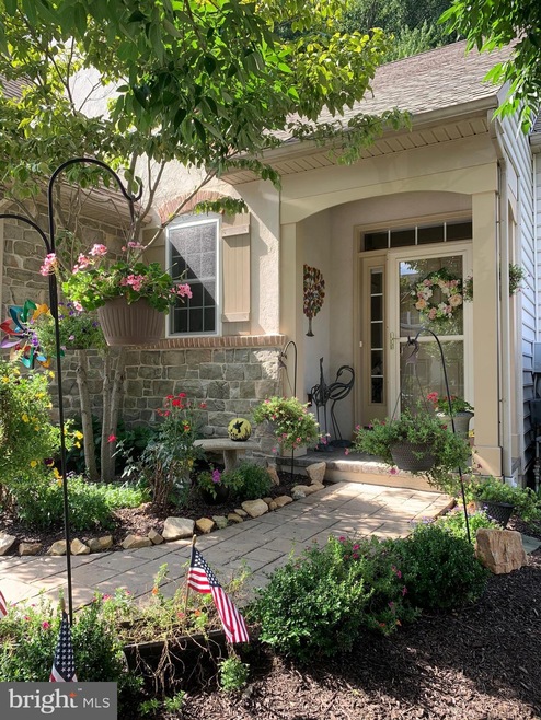 1452 N Red Maple Way unit 29, Downingtown, PA 19335 - photo 1