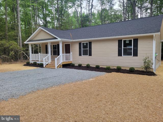 26 Holly Way, Colonial Beach, VA 22443 - photo 1