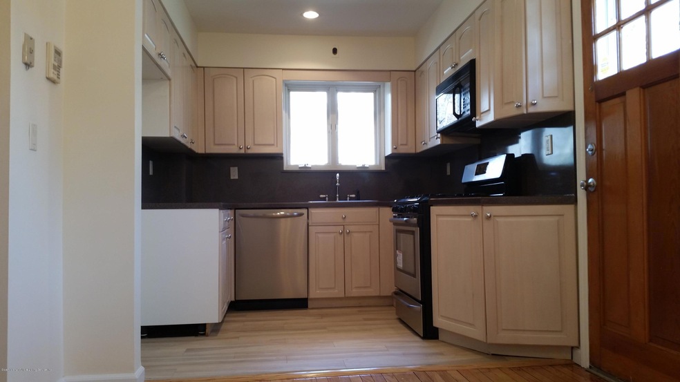 85 Bard Ave, Staten Island, NY 10310 - photo 1