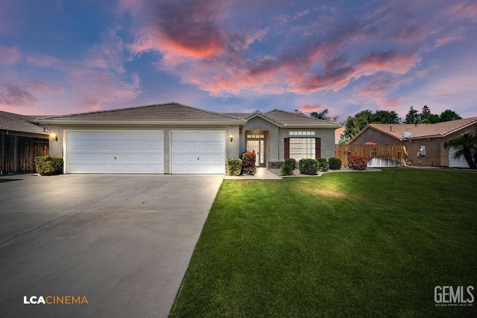 For Sale $525,000 • Co-Listing Agent