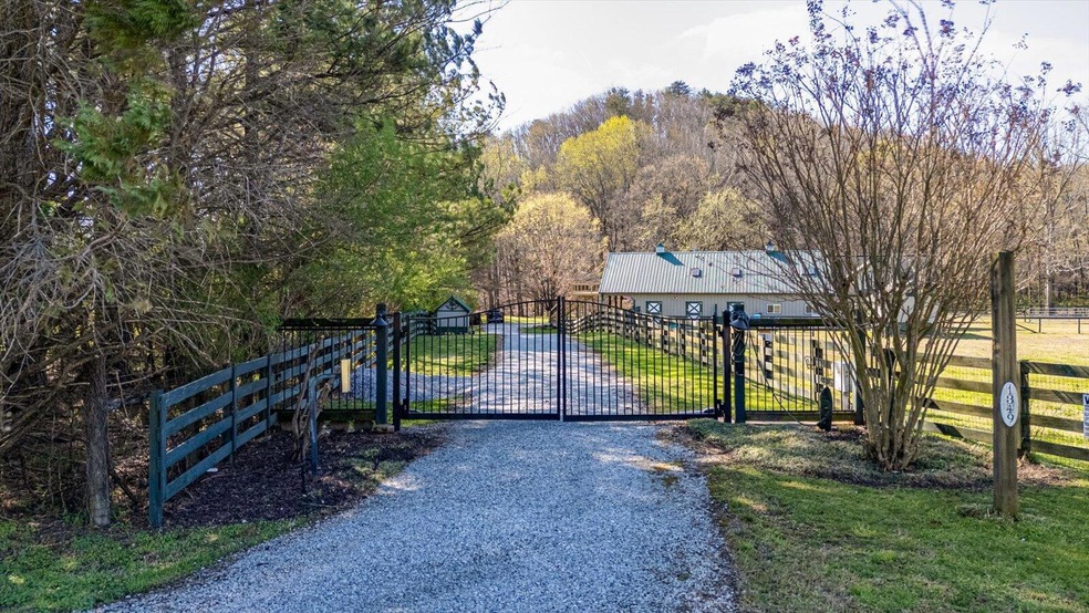 74-1349 Fricks Gap Rd-74