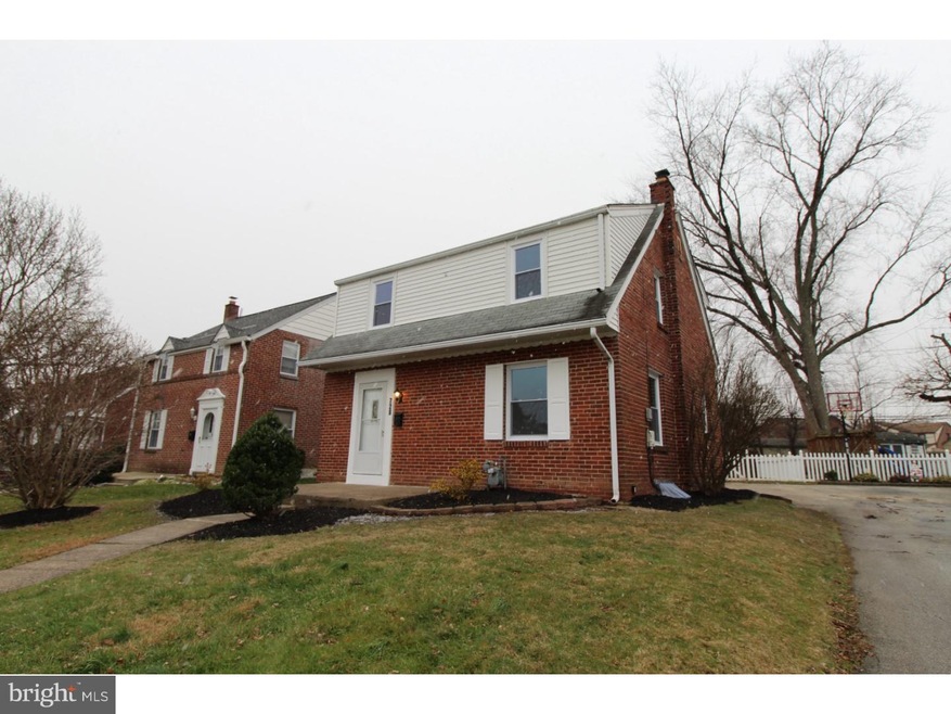 728 Braxton Rd, Ridley Park, PA 19078 - photo 1