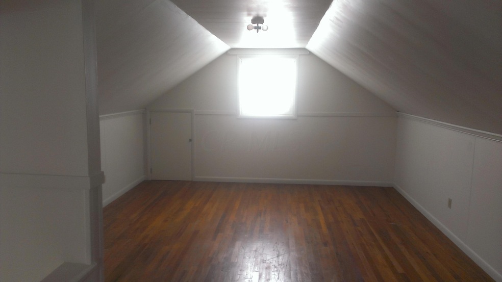 2799 Tudor attic area