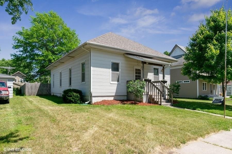 425 Baldwin St, Maxwell, IA 50161 - photo 1