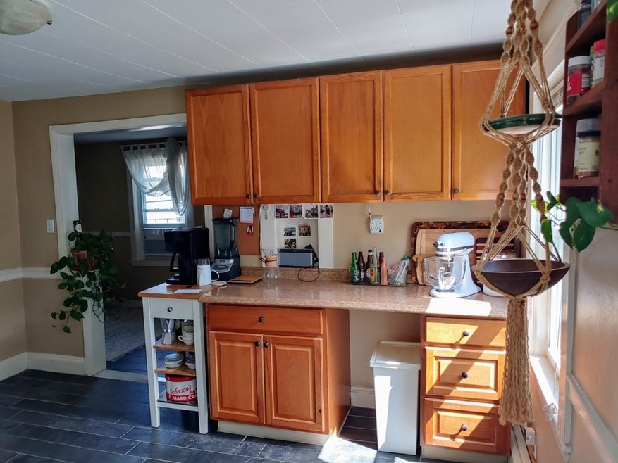 1109 Cambridge St unit 2, Cambridge, MA 02139 - photo 1