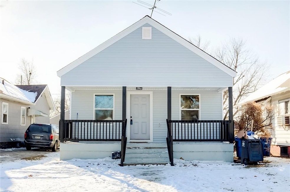 2731 E Walnut St, Des Moines, IA 50317 - photo 1