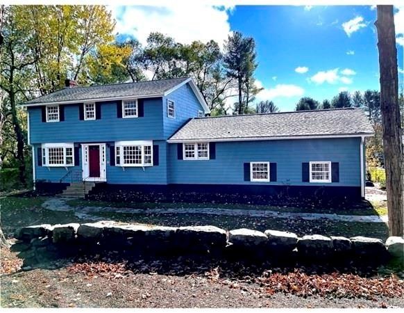 34 Minuteman Rd, Acton, MA 01720 - photo 1