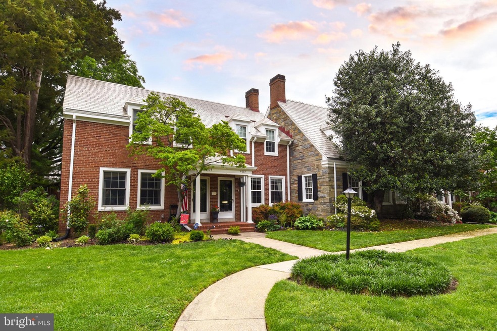 4235 36th St S, Arlington, VA 22206 - photo 1