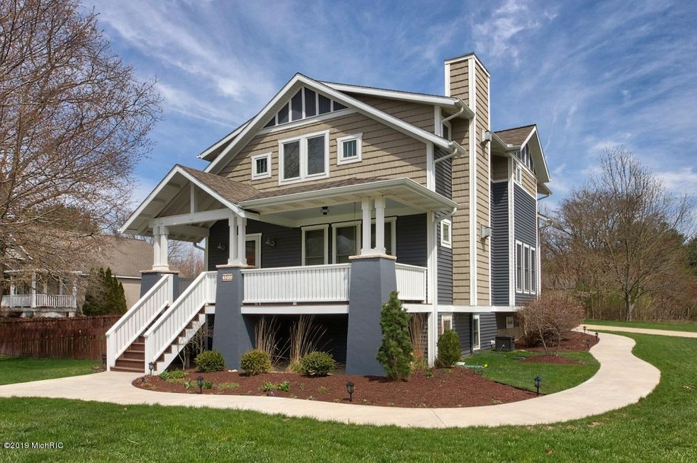 1 -Exterior 1