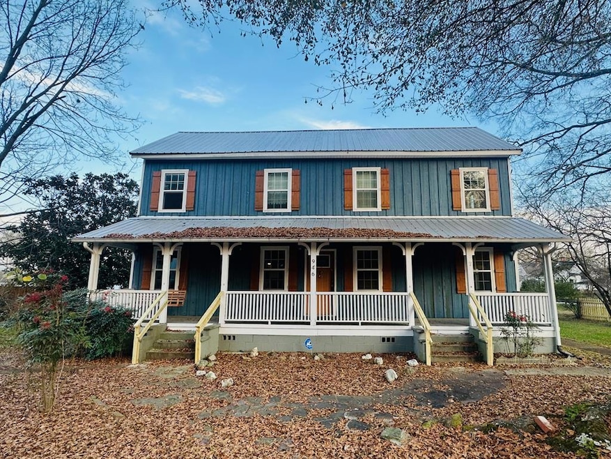 946 Pine St, Trion, GA 30753 - photo 1