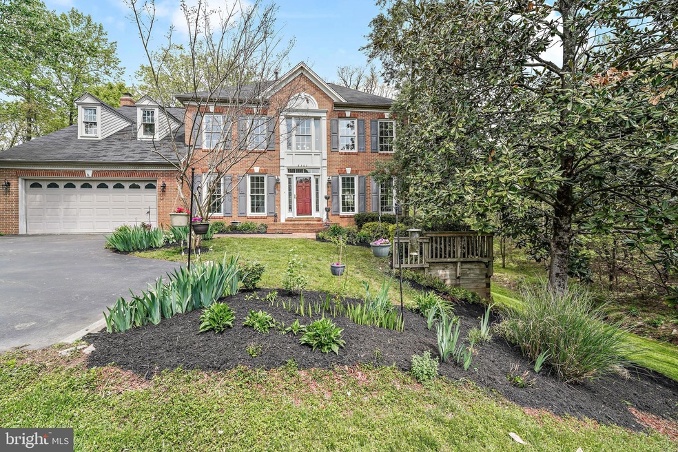 8503 Oak Pointe Way, Fairfax Station, VA 22039 - photo 1