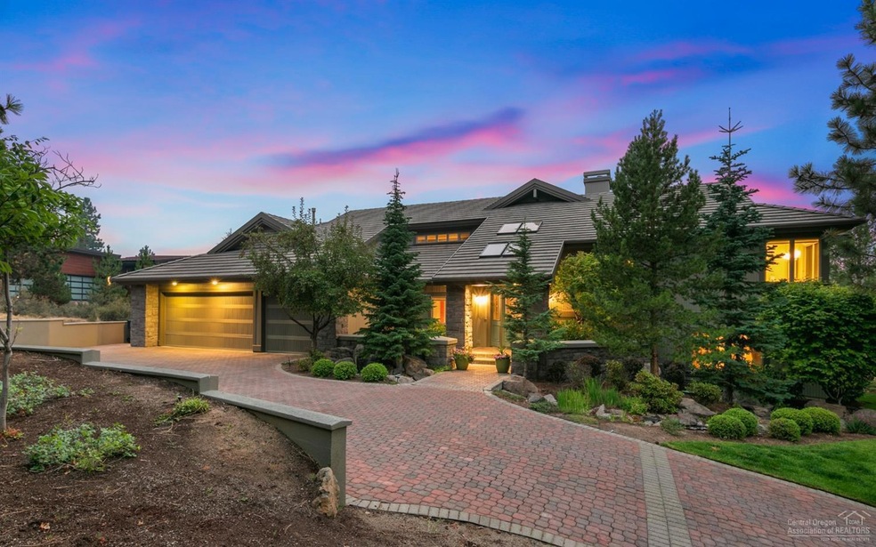 1895 NW Remarkable Dr, Bend, OR 97703 - photo 1