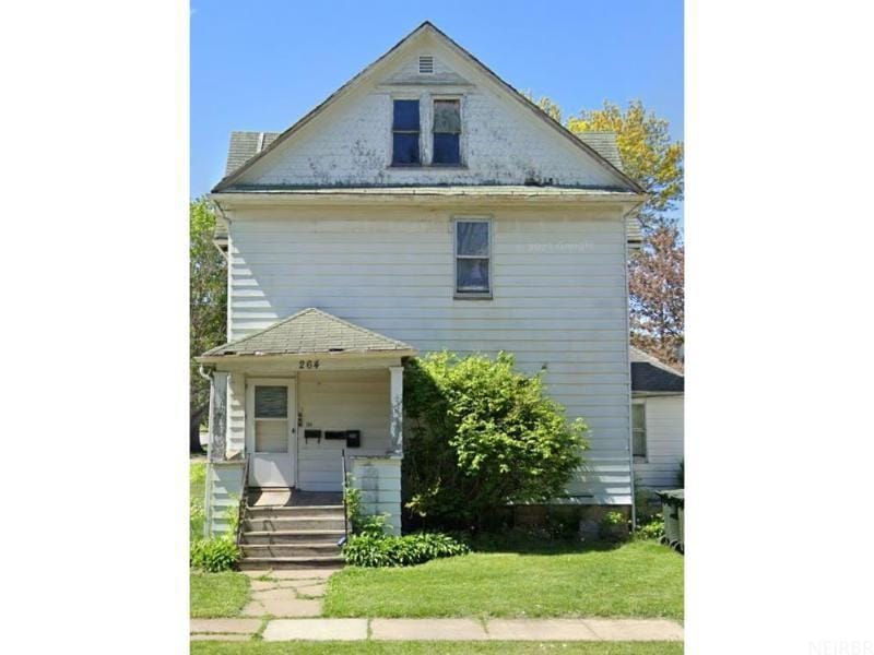 264 Baltimore St, Waterloo, IA 50701 - photo 1
