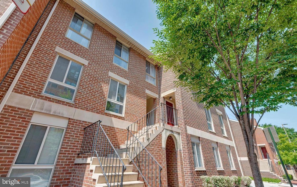 632 S Charles St, Baltimore, MD 21230 - photo 1