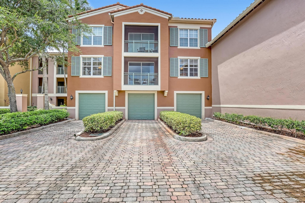 11710 St Andrews Place unit 204, Wellington, FL 33414 - photo 1