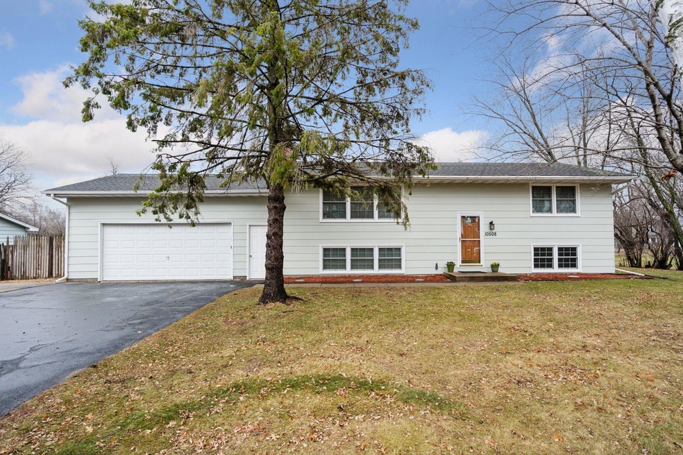 10508 Quebec Ave N, Brooklyn Park, MN 55445 - photo 1