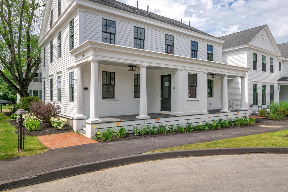 149 E Main St unit 12, Yarmouth, ME 04096 - photo 1