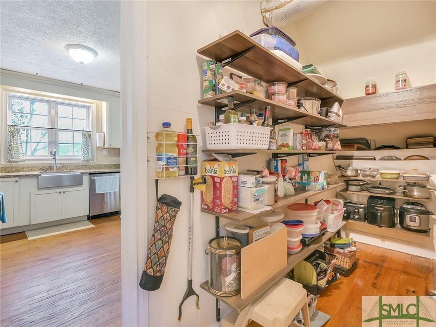 1113 E 52nd St, Savannah, GA 31404 - photo 1