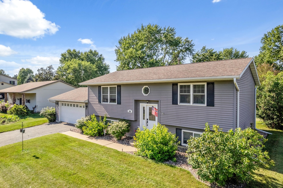 Pending $279,900