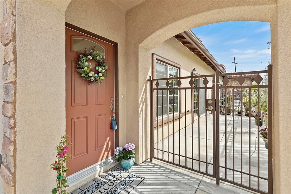 FENG SHUI & FRONT DOOR FACING SOUTH COME ON OVER AND STAY AWHILE!