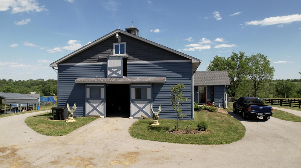 4825 Delaney Ferry Rd, Versailles, KY 40383 - photo 1