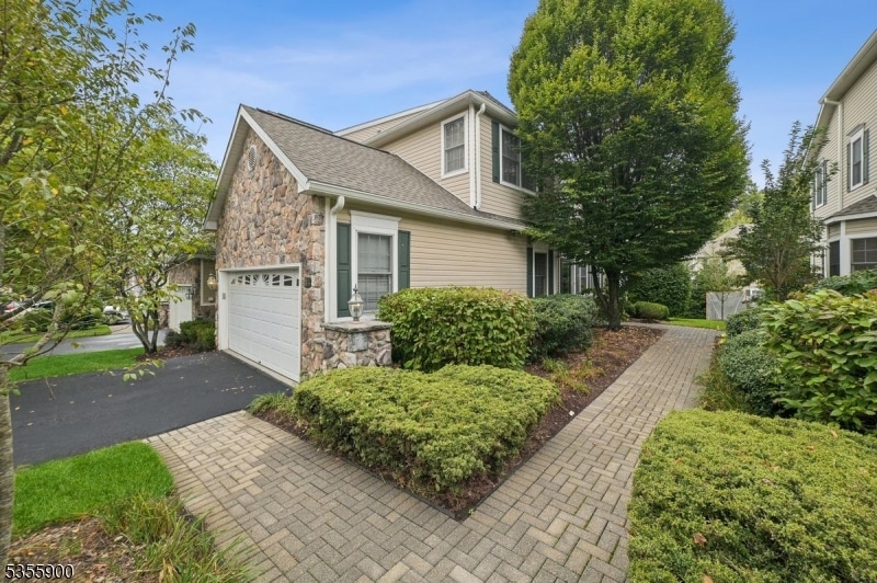 14 Pebble Beach Dr, Livingston, NJ 07039 - photo 1