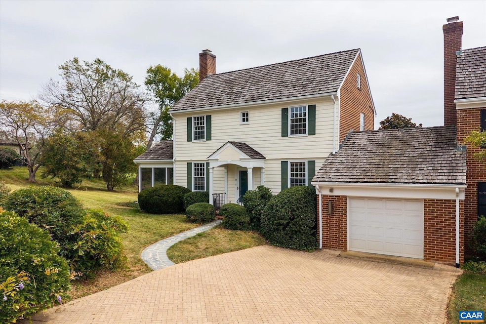 Sold $950,000 • Co-Listing Agent