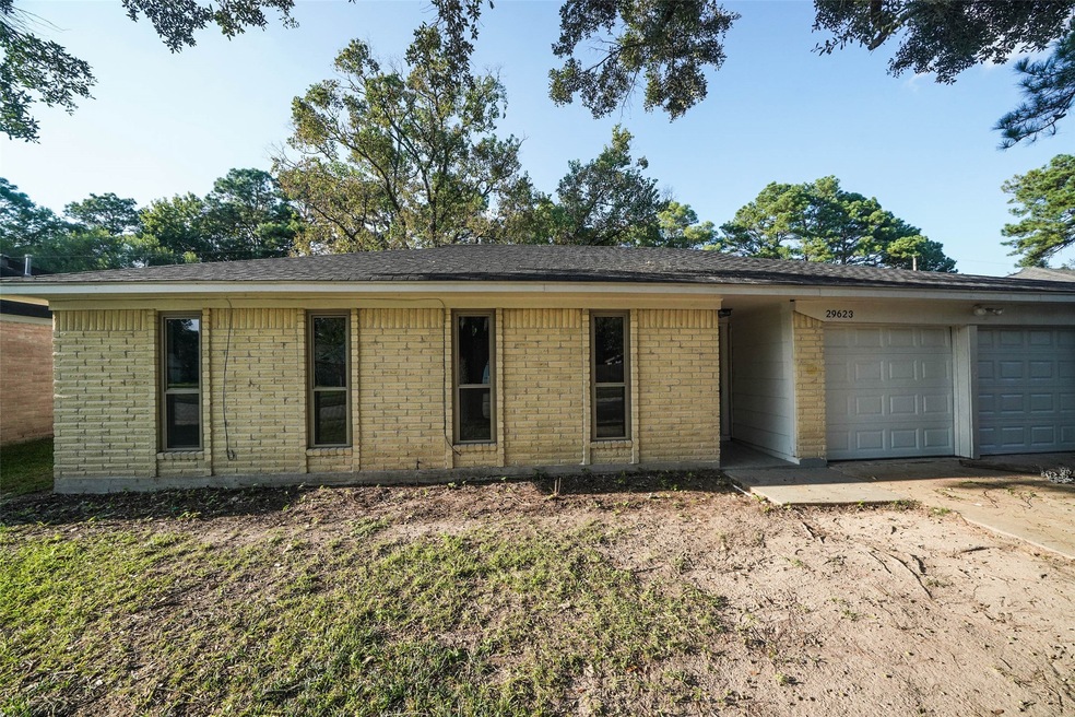 29623 Brookchase Dr, Spring, TX 77386 - photo 1