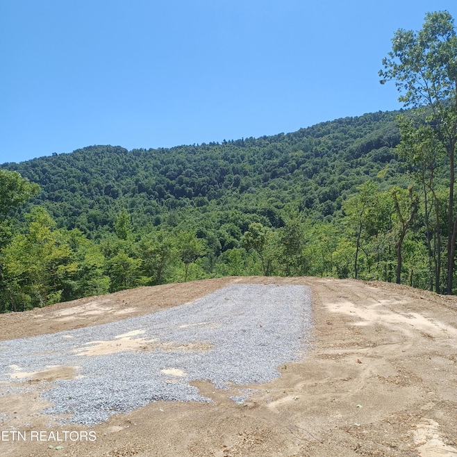 For Sale $115,000 • Co-Listing Agent