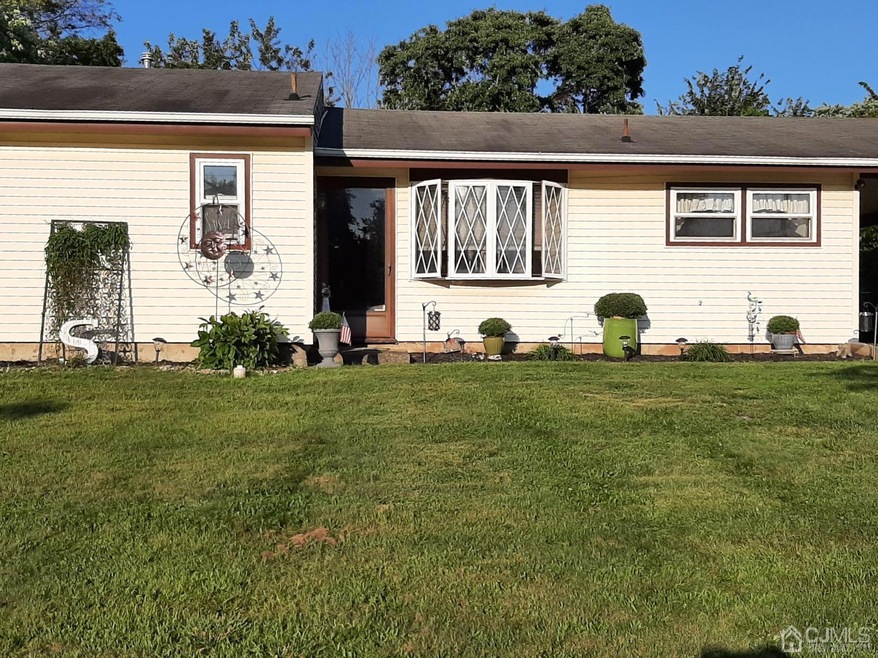 213 Kendall Rd, Kendall Park, NJ 08824 MLS 2308693R