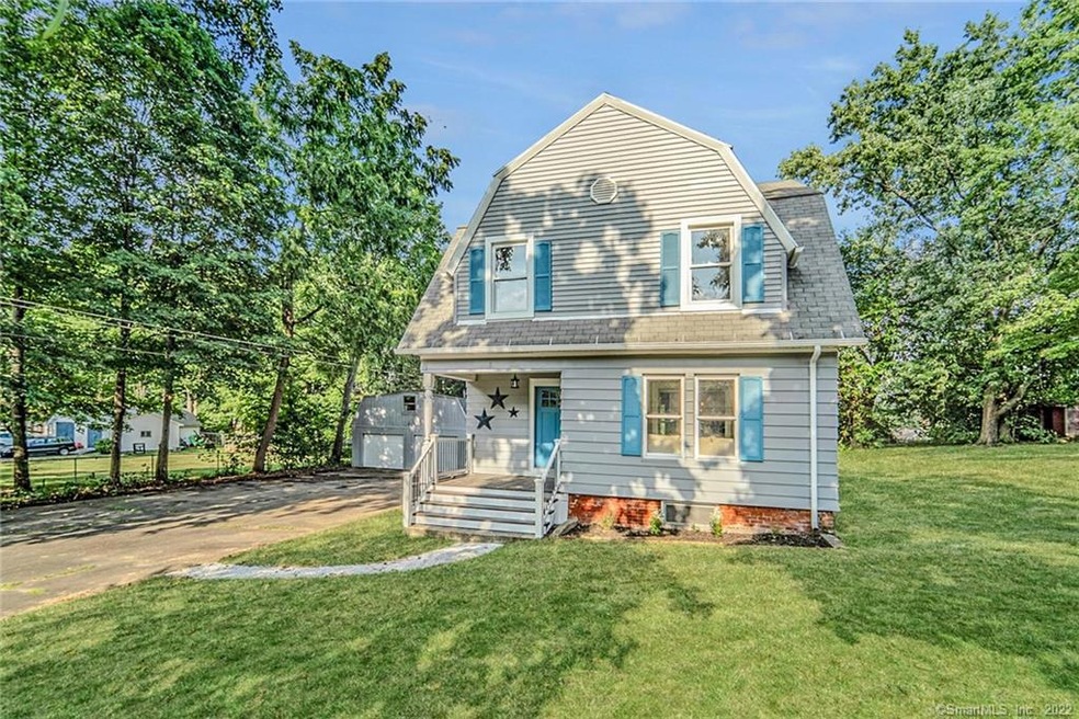 4 Hoerle Ct, Plainville, CT 06062 - photo 1