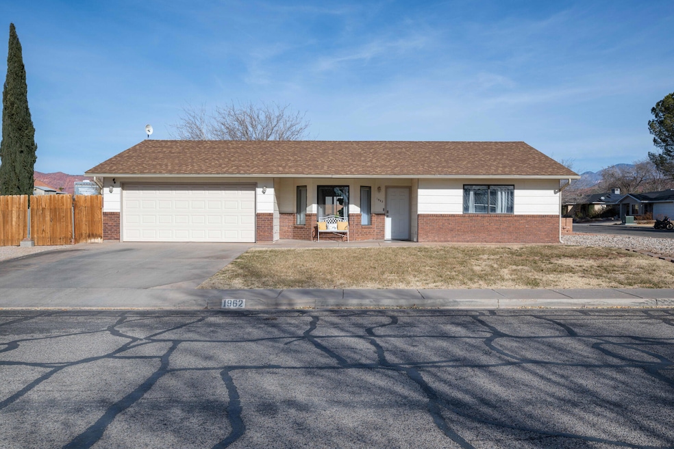 1962 W 975 N ST. GEORGE, UT-1