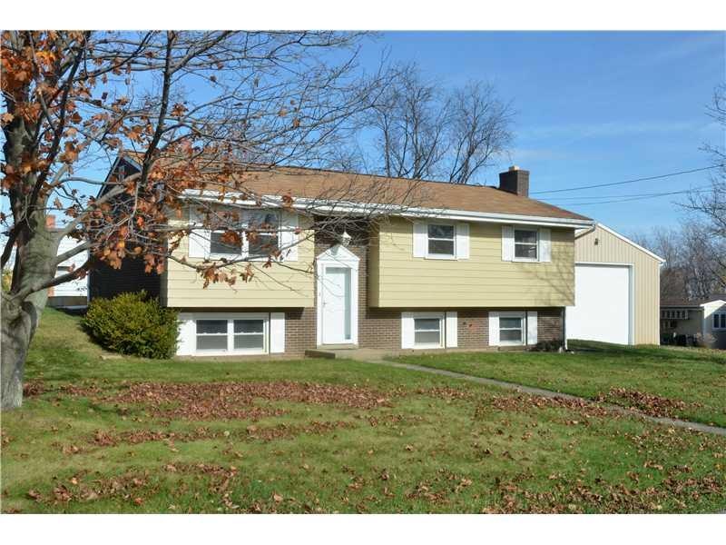 Exterior Front. 133 Edgewood Drive - Brighton Twp 