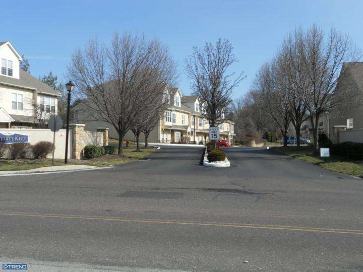 10 Stuart Dr, Norristown, PA 19401 - photo 1