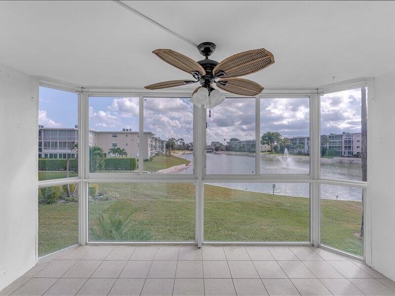 2724 Garden Dr N unit 204, Lake Worth, FL 33461 - photo 1