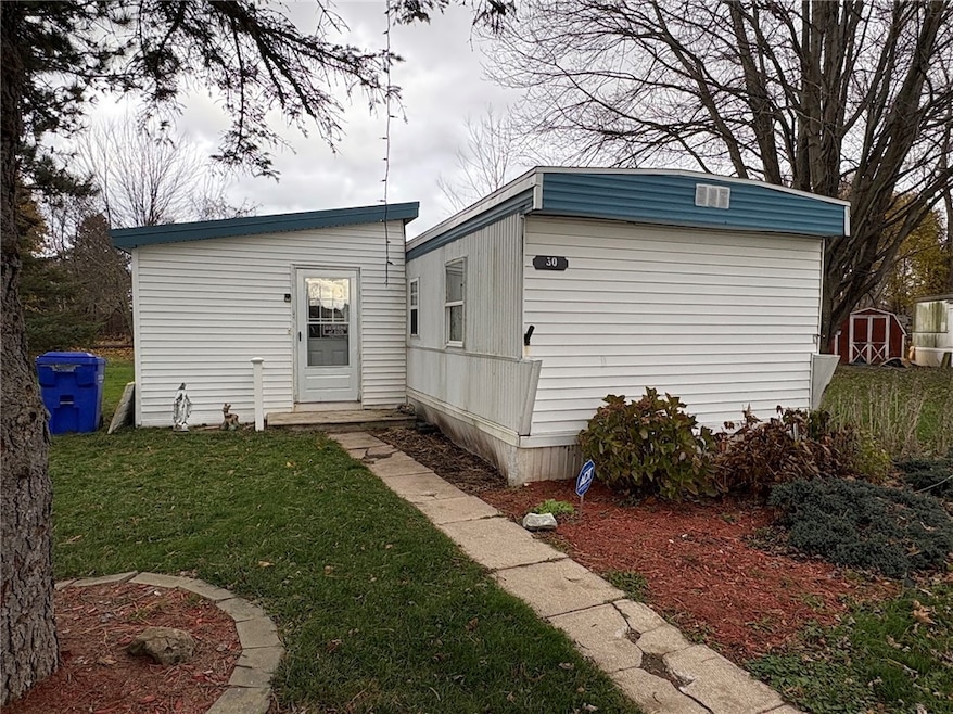 50 Sandy Brook Dr, Hamlin, NY 14464 - photo 1