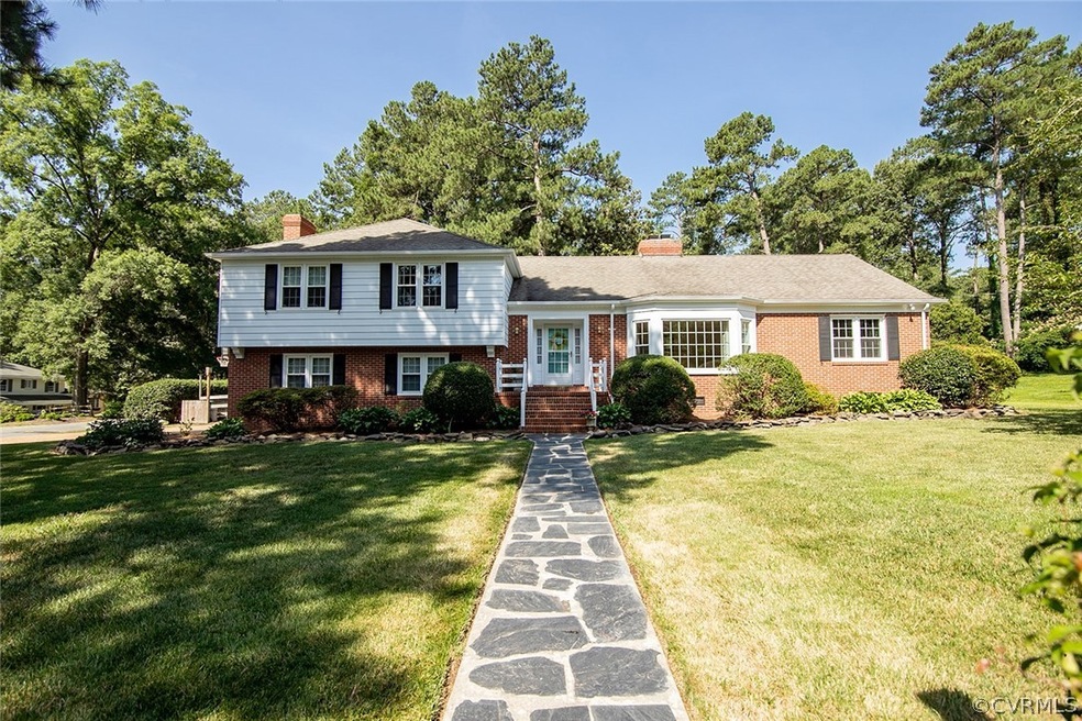 8651 Riverwood Dr, Henrico, VA 23229 - photo 1