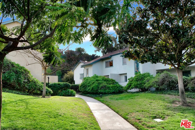 Walkway to front door