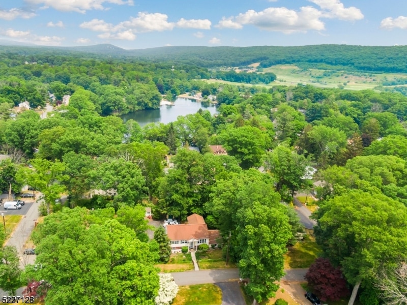 20 Seneca Trail, Oak Ridge, NJ 07438 - photo 1