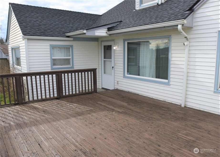 Sold $400,000 • Co-Listing Agent