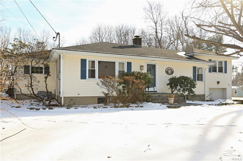 9 Ridgeview Dr, Ossining, NY 10562 - photo 1